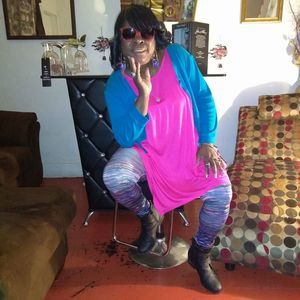 Meet your Posher, Robin